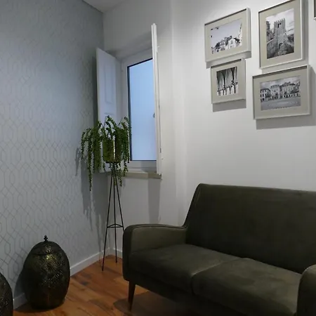 Bed & Breakfast Eca - Centro Historico Leiria