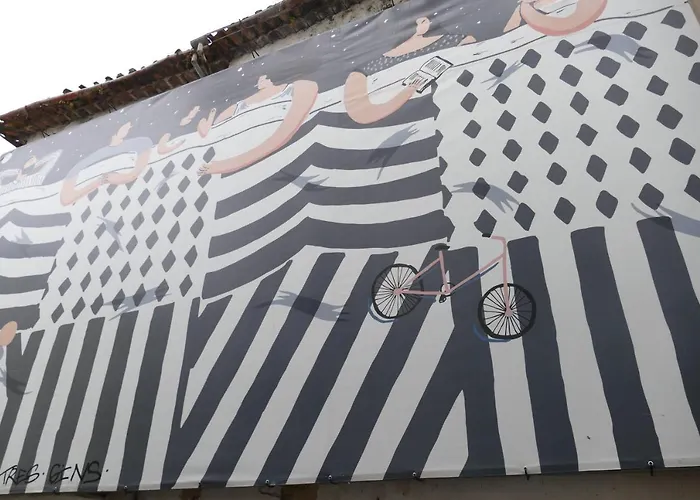 Eca - Centro Historico Отель типа 